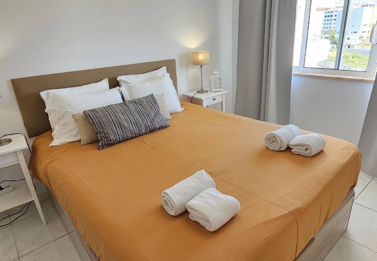 Apartamento em Portimão - Vaumar with pool in Praia da Rocha