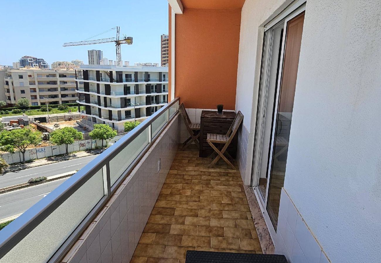 Apartamento em Portimão - Vaumar with pool in Praia da Rocha