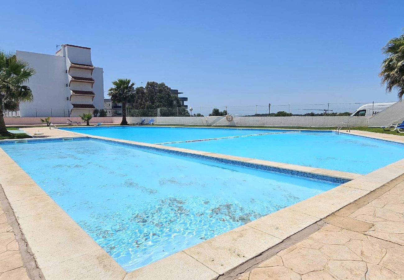 Apartamento em Portimão - Vaumar with pool in Praia da Rocha