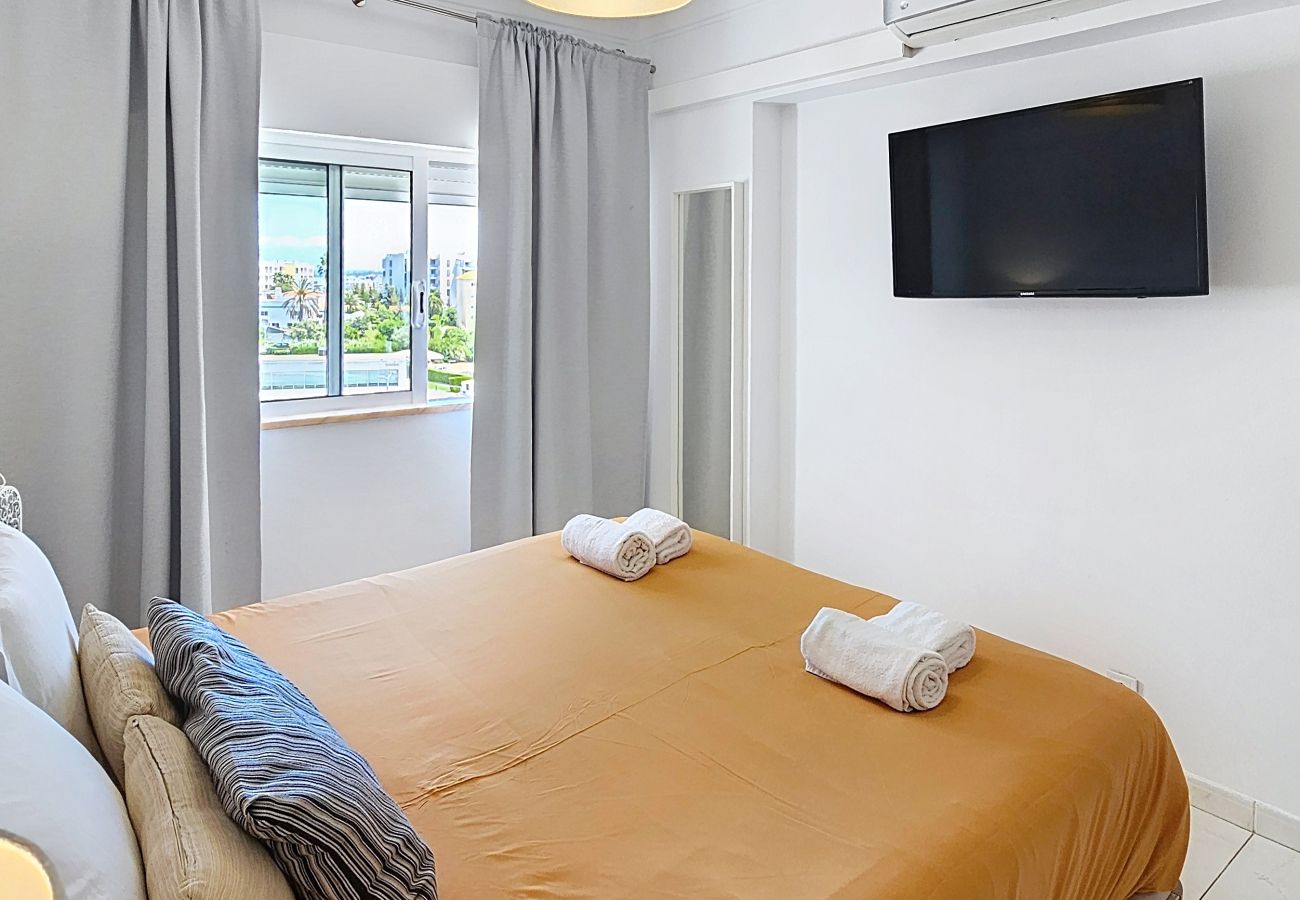 Apartamento em Portimão - Vaumar with pool in Praia da Rocha