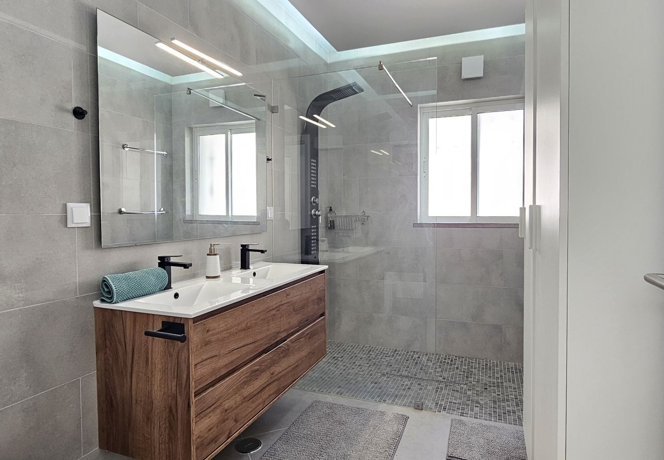 Villa em Santa Bárbara de Nexe - Villa Buganvília · Private Pool · Santa Bárbara