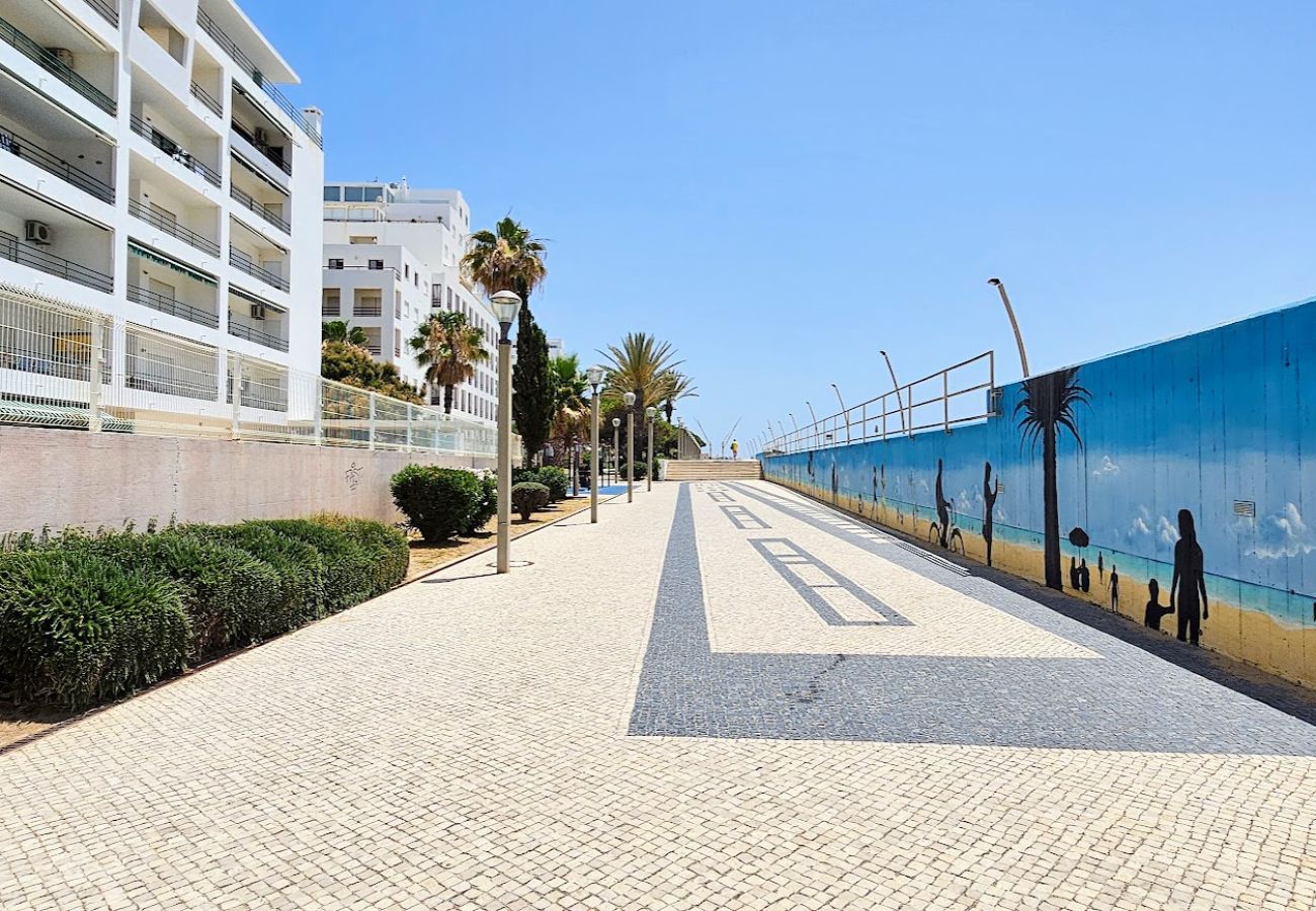 Apartamento em Quarteira - Girassol a 20 metros da Praia de Quarteira