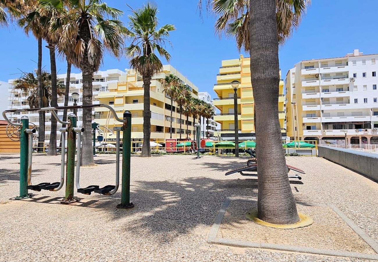 Apartamento em Quarteira - Girassol a 20 metros da Praia de Quarteira