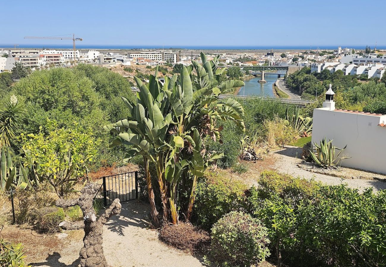 Casa geminada em Tavira - Villa River Side
