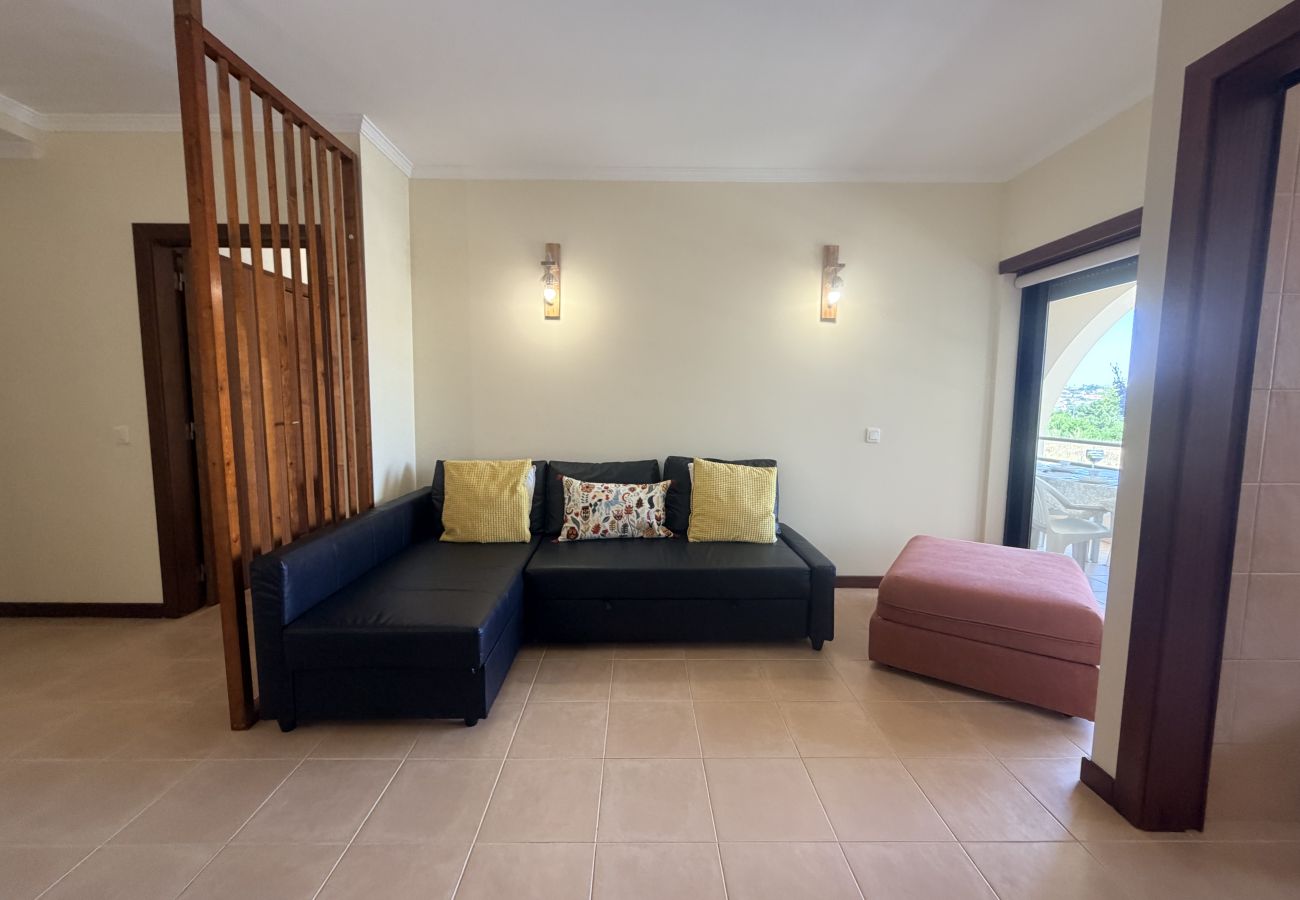Apartamento em Guia - Cosy Nest Salgados — 1-Bed Retreat near the Beach