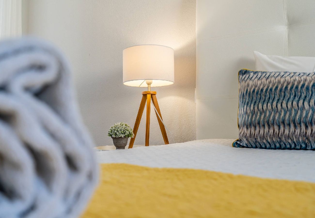 Villa in Galé - Pet-Friendly with Private Pool Close to the Beach