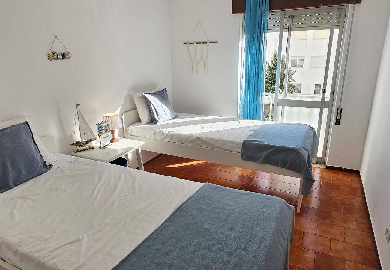 Apartment in Lagos - Central T3