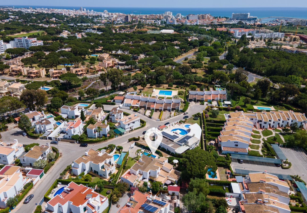 Villa in Quarteira - Villa Navegante com