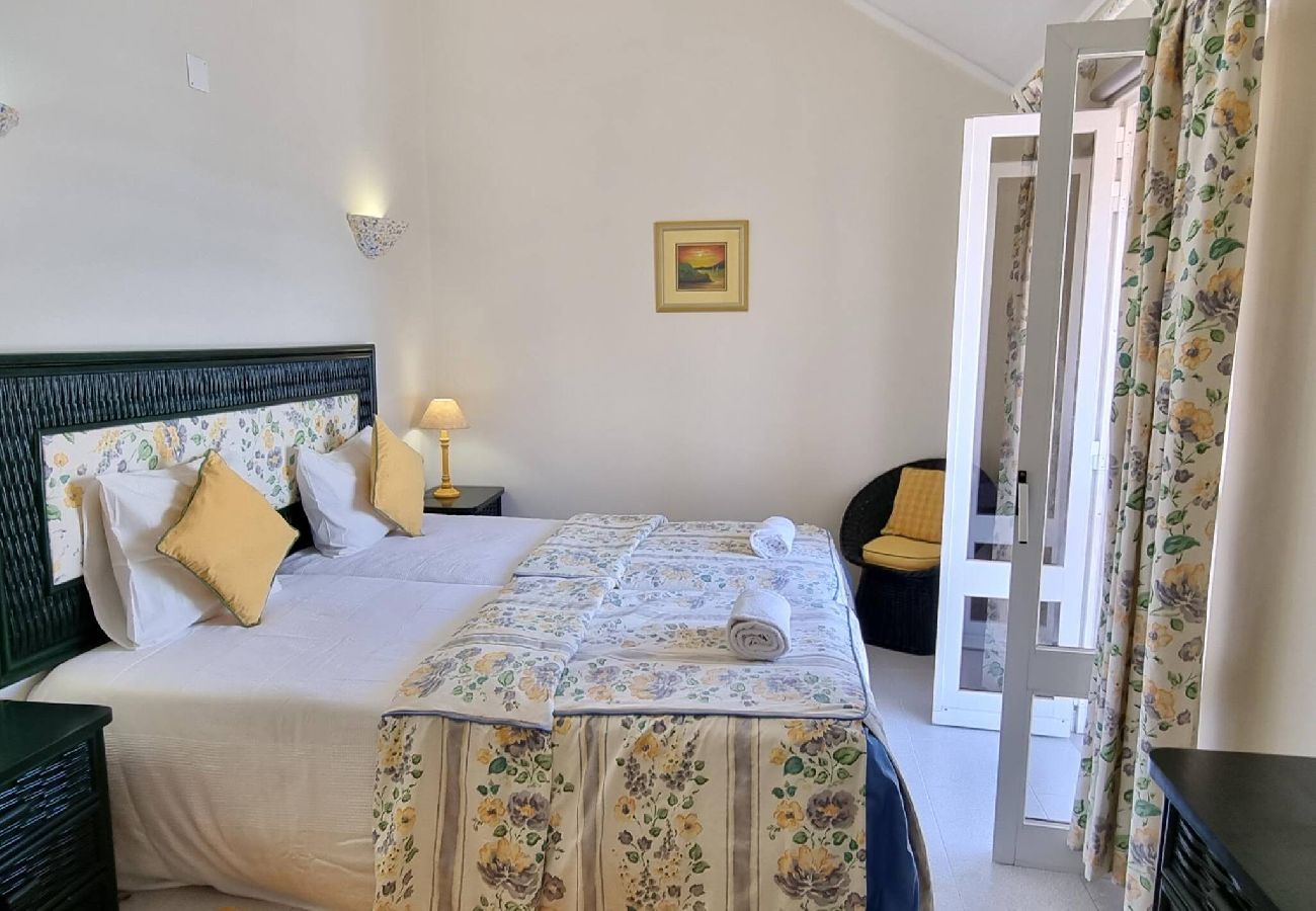 Apartment in Quarteira - Marina Plaza