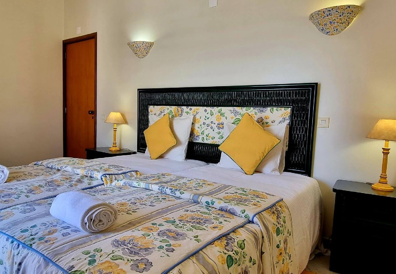 Apartment in Quarteira - Marina Plaza