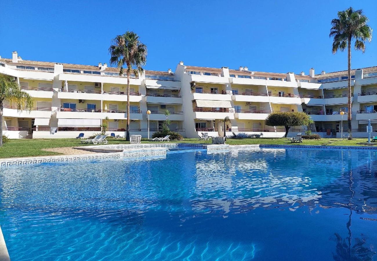 Apartment in Quarteira - Falesia Marina T3