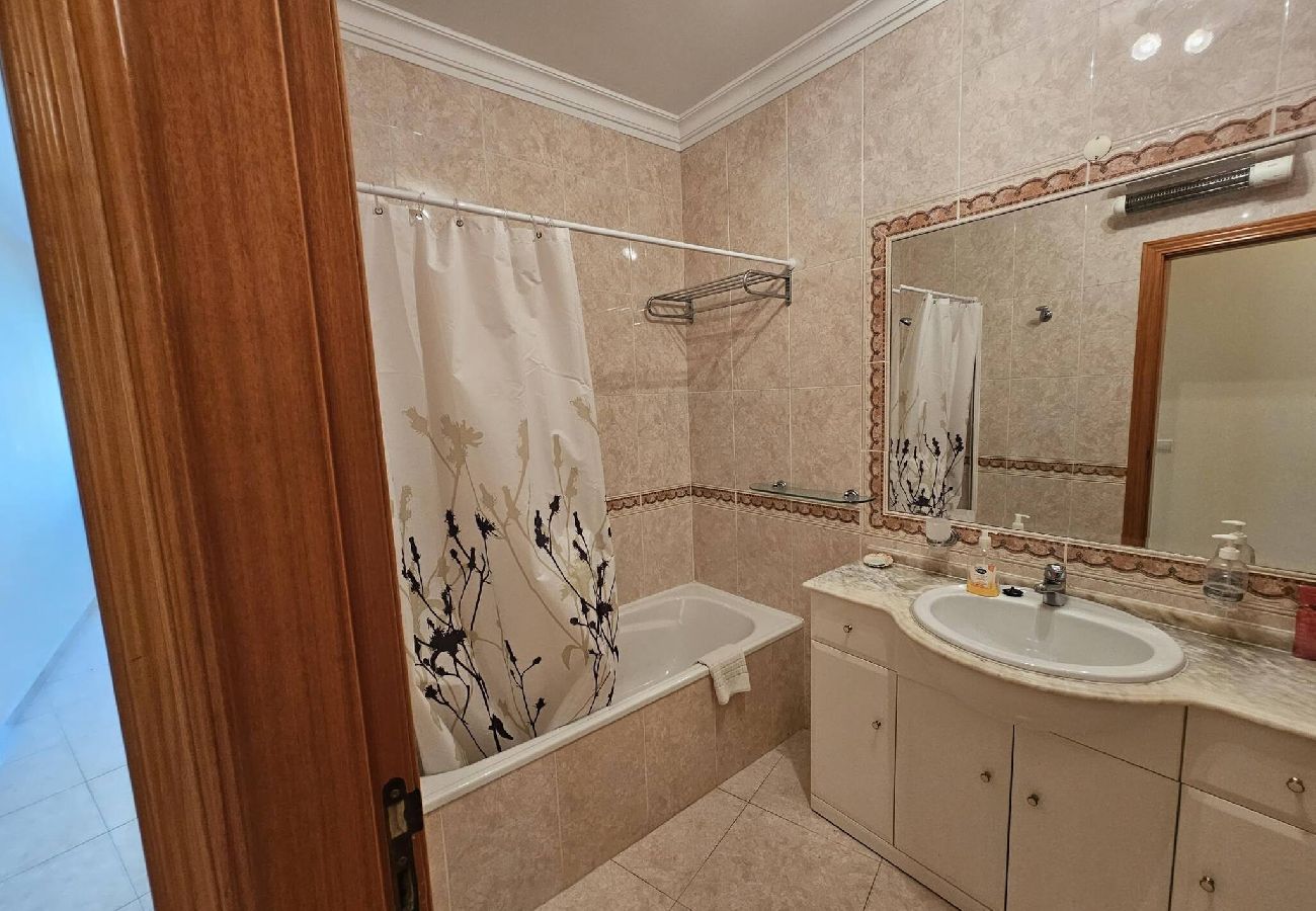 Apartment in Quarteira - Falesia Marina T3