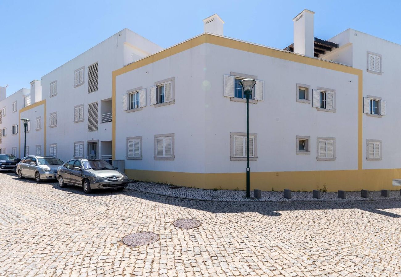 Apartment in Tavira - Cabanas Deluxe T2