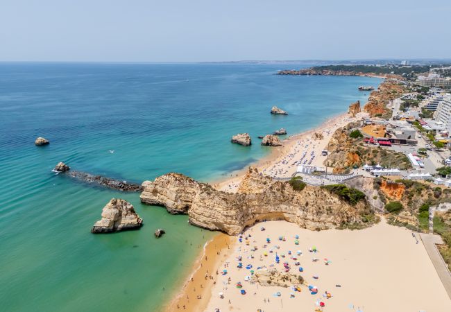 Apartment in Portimão - Vaumar with pool in Praia da Rocha
