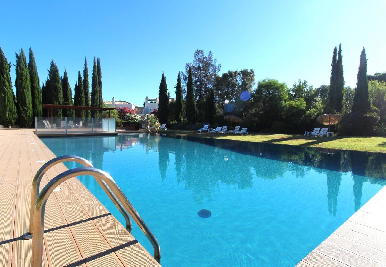Terraced House in Quarteira - Country Club V2