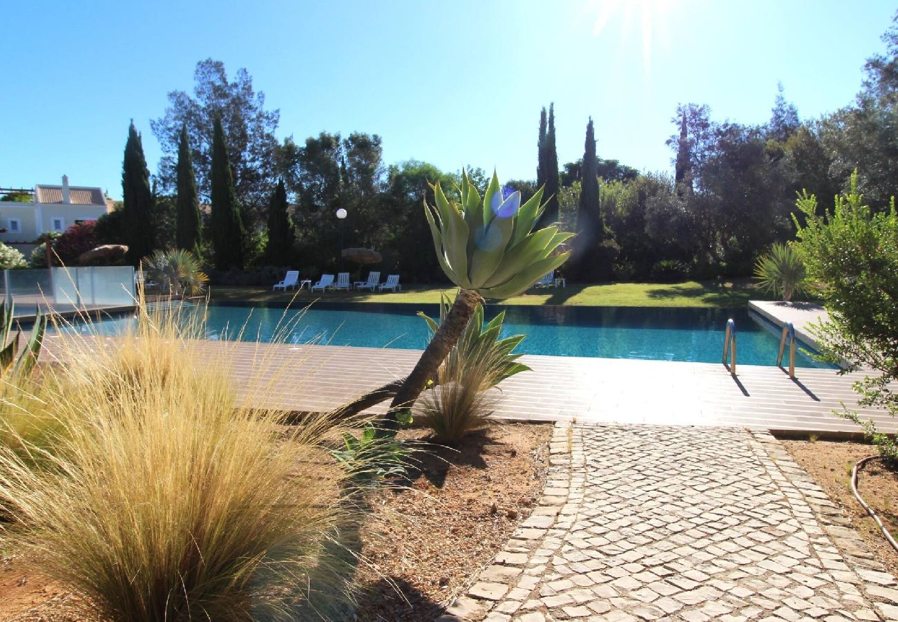 Terraced House in Quarteira - Country Club V2
