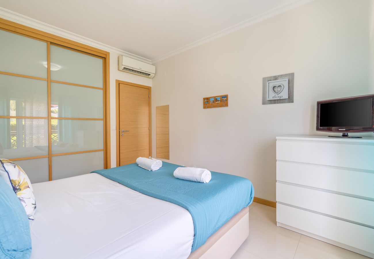 Apartment in Guia - Vale Parra Vilage T2