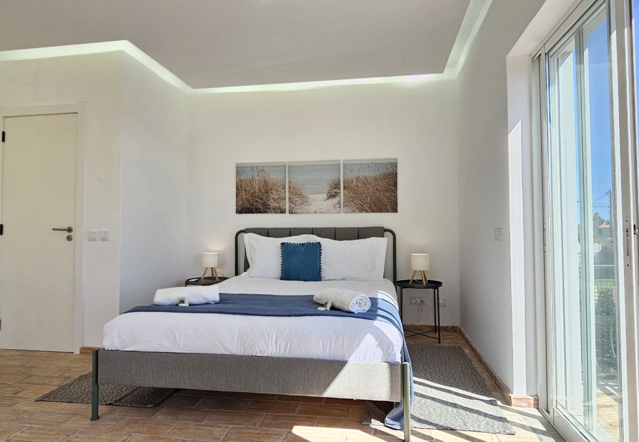 Villa in Santa Bárbara de Nexe - Villa Buganvília · Private Pool · Santa Bárbara
