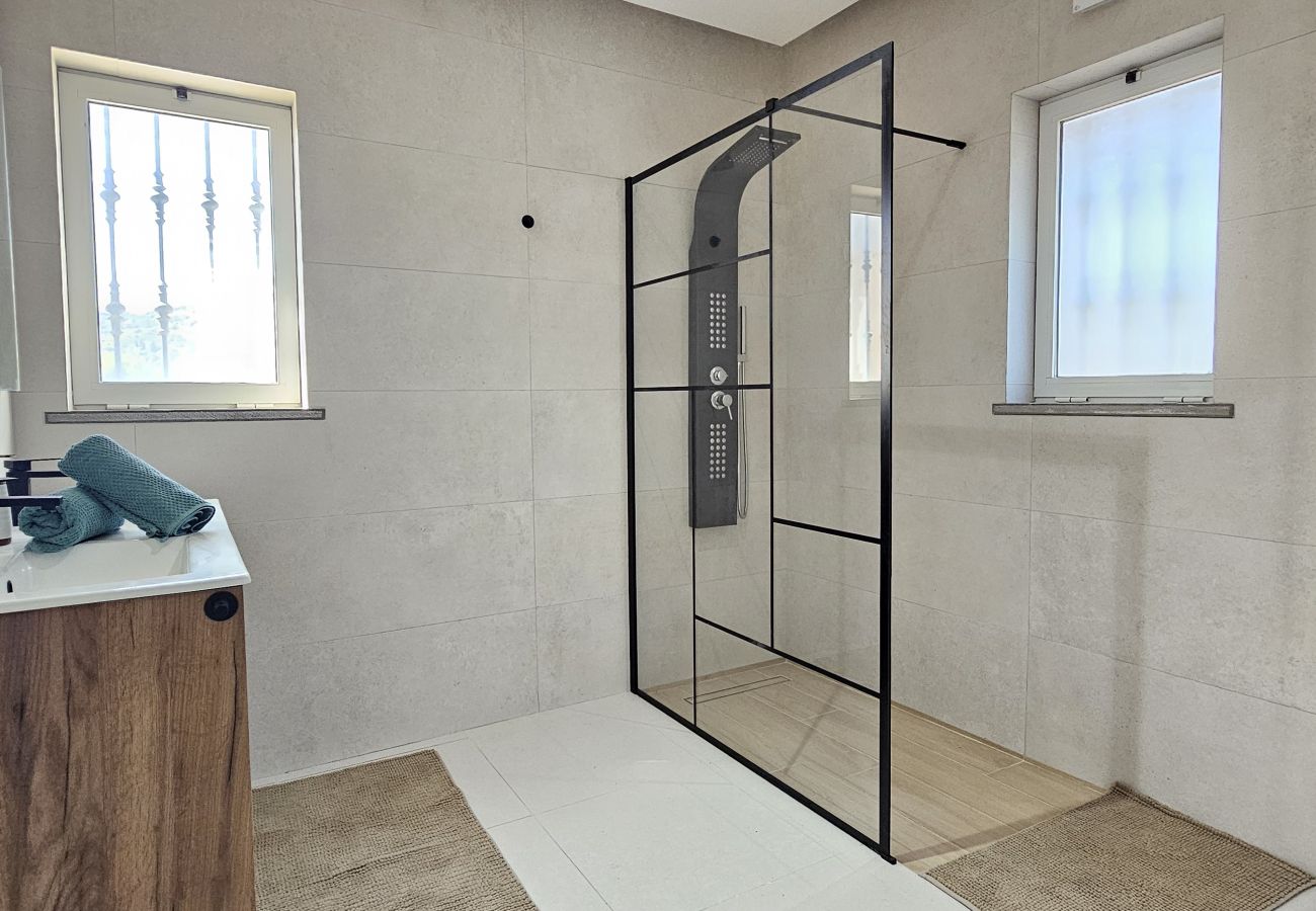 Villa in Santa Bárbara de Nexe - Villa Buganvília · Private Pool · Santa Bárbara