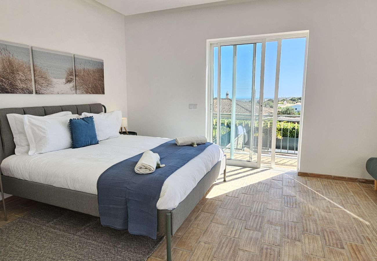 Villa in Santa Bárbara de Nexe - Villa Buganvília · Private Pool · Santa Bárbara