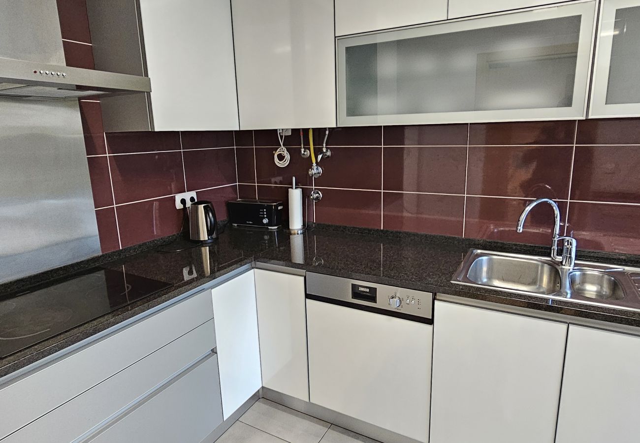 Appartement à Guia - Vitismar II com piscina, jardim e garagem